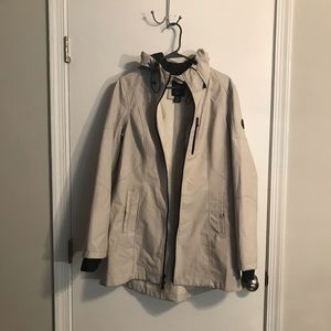 White with black pattern long rain coat